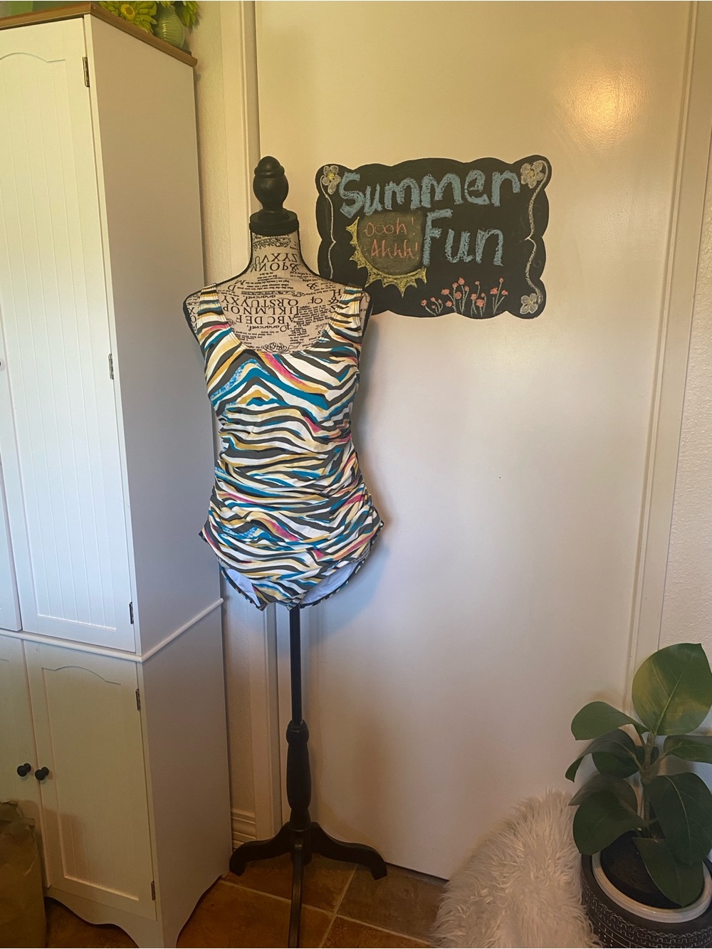 DKNY Multicolor Ruched Zebra Striped One-Piece Swimsuit